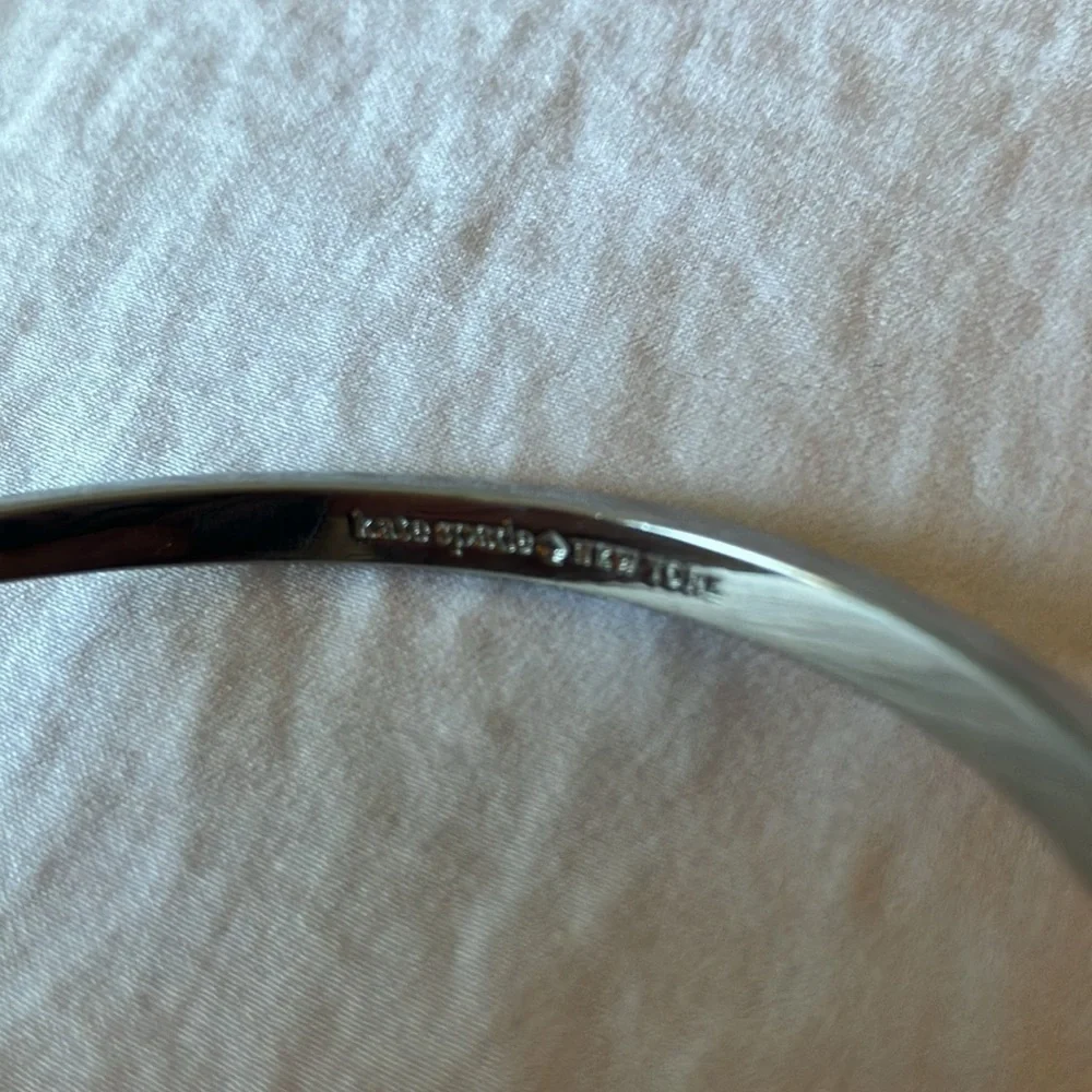 Kate Spade: Silver Tone Bracelet with Bow- Side Clasp - Picture 2 of 16